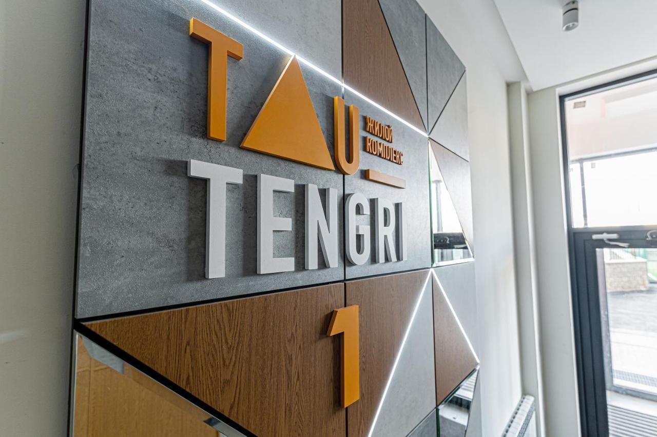 Tau Tengry Астана Екстериор снимка